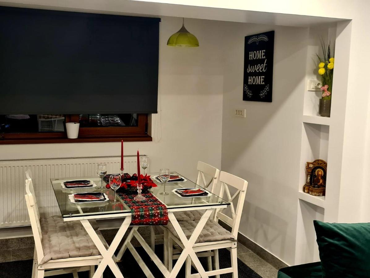 La Fluturi Apartament Suceava Exterior foto