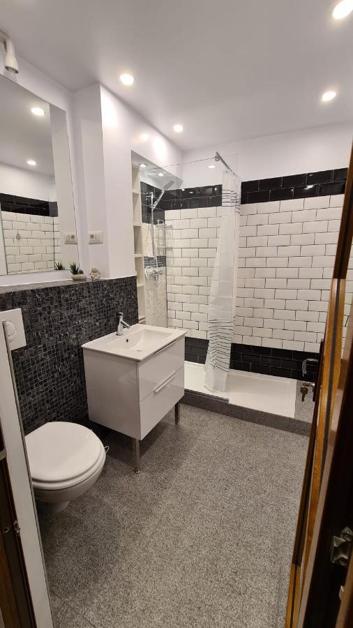 La Fluturi Apartament Suceava Exterior foto